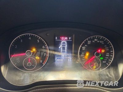 Zdjęcie 9 z 12 samochodu: 2014 VOLKSWAGEN PASSAT SE VIN:1VWBT7A38EC049645 - miniatura