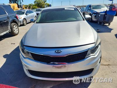 Piąte zdjęcie samochodu w środku: 2017 KIA OPTIMA LX VIN:5XXGT4L36HG148845 - miniatura