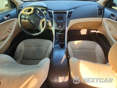 Zdjęcie 8 z 12 samochodu: 2014 HYUNDAI SONATA GLS VIN:5NPEB4ACXEH926612 - miniatura