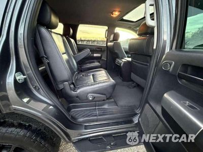 Zdjęcie 6 z 14 samochodu: 2021 TOYOTA SEQUOIA TRD PRO VIN:5TDEY5B10MS182254 - miniatura