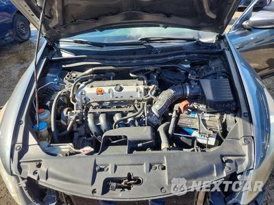 Zdjęcie 11 z 12 samochodu: 2010 HONDA ACCORD EXL VIN:1HGCP2F88AA064933 - miniatura