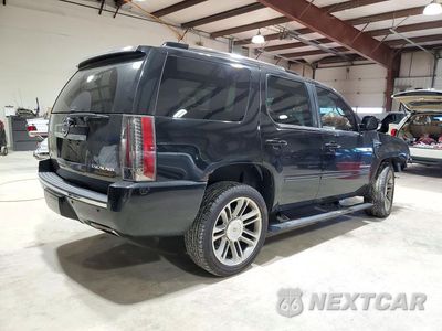 Trzecie zdjęcie samochodu z tyłu: 2012 CADILLAC ESCALADE PREMIUM VIN:1GYS4CEF8CR290154 - miniatura