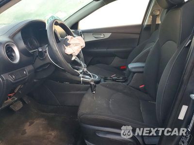 Zdjęcie 7 z 12 samochodu: 2023 KIA FORTE LXS VIN:3KPF24AD9PE567371 - miniatura