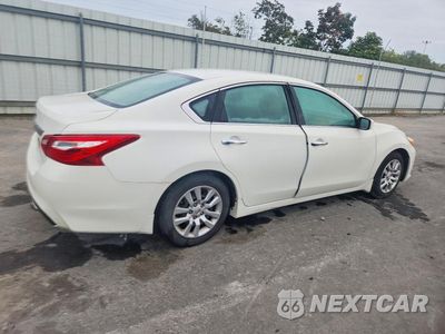 Trzecie zdjęcie samochodu z tyłu: 2016 NISSAN ALTIMA 2.5 S VIN:1N4AL3AP8GC189178 - miniatura