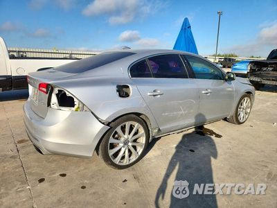 Trzecie zdjęcie samochodu z tyłu: 2016 VOLVO S60 PLATINUM VIN:LYV402FM3GB109606 - miniatura