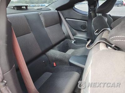 Zdjęcie 10 z 12 samochodu: 2017 TOYOTA 86 BASE VIN:JF1ZNAA19H8711107 - miniatura