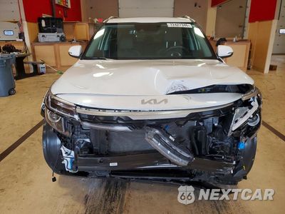 Piąte zdjęcie samochodu w środku: 2025 KIA SELTOS EX VIN:KNDERCAA7S7754303 - miniatura