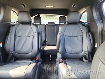 Zdjęcie 10 z 13 samochodu: 2025 TOYOTA SIENNA LIMITED 7-PASSENGER VIN:5TDZSKFC7SS205491 - miniatura