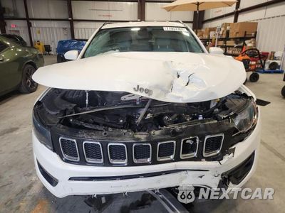 Piąte zdjęcie samochodu w środku: 2021 JEEP COMPASS LATITUDE VIN:3C4NJCBB7MT538948 - miniatura