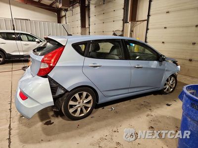 Trzecie zdjęcie samochodu z tyłu: 2013 HYUNDAI ACCENT SE VIN:KMHCU5AE9DU118938 - miniatura