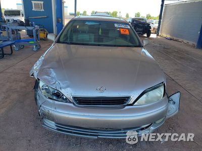 Piąte zdjęcie samochodu w środku: 1998 LEXUS ES 300 VIN:JT8BF28GXW5040214 - miniatura