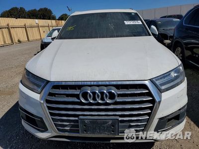 Piąte zdjęcie samochodu w środku: 2017 AUDI Q7 PREMIUM VIN:WA1AAAF75HD004698 - miniatura