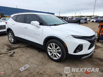Czwarte zdjęcie samochodu z boku: 2019 CHEVROLET BLAZER 3LT VIN:3GNKBHRS2KS639554 - miniatura