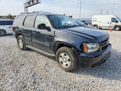 Czwarte zdjęcie samochodu z boku: 2013 CHEVROLET TAHOE K1500 LT VIN:1GNSKBE05DR340423 - miniatura