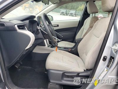 Zdjęcie 7 z 14 samochodu: 2022 TOYOTA COROLLA CROSS L VIN:7MUAAABG3NV040634 - miniatura