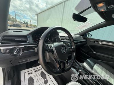 Zdjęcie 9 z 14 samochodu: 2018 VOLKSWAGEN PASSAT GT VIN:1VWJM7A37JC040504 - miniatura