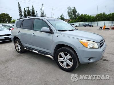 Czwarte zdjęcie samochodu z boku: 2006 TOYOTA RAV4 BASE VIN:JTMBD33V265004536 - miniatura