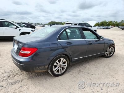 Trzecie zdjęcie samochodu z tyłu: 2013 MERCEDES-BENZ C 300 4MATIC VIN:WDDGF8ABXDG080759 - miniatura