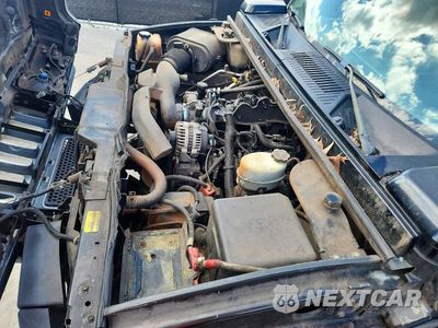 Zdjęcie 12 z 13 samochodu: 2003 HUMMER H2 VIN:5GRGN23UX3H101352 - miniatura