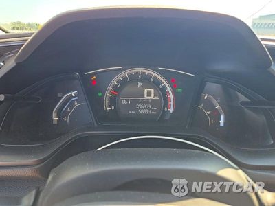 Zdjęcie 9 z 12 samochodu: 2018 HONDA CIVIC LX VIN:19XFC2F54JE021586 - miniatura
