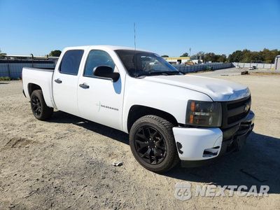 Czwarte zdjęcie samochodu z boku: 2010 CHEVROLET SILVERADO C1500 VIN:3GCRCPEA3AG201574 - miniatura