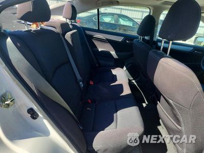 Zdjęcie 10 z 13 samochodu: 2015 SUBARU LEGACY 2.5I PREMIUM VIN:4S3BNBD60F3066320 - miniatura
