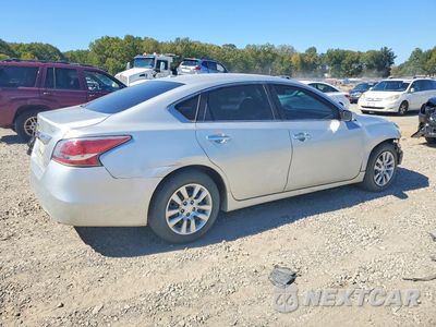 Trzecie zdjęcie samochodu z tyłu: 2015 NISSAN ALTIMA 2.5 S VIN:1N4AL3AP5FC434016 - miniatura