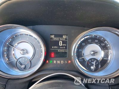 Zdjęcie 9 z 12 samochodu: 2011 CHRYSLER 300 LIMITED VIN:2C3CA5CG8BH546550 - miniatura