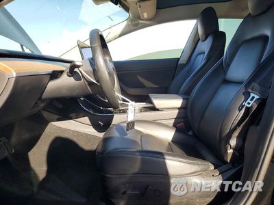 Zdjęcie 7 z 12 samochodu: 2019 TESLA MODEL 3 VIN:5YJ3E1EA2KF400040 - miniatura