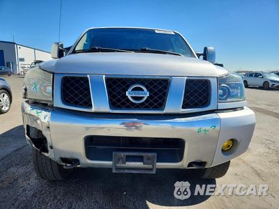Piąte zdjęcie samochodu w środku: 2005 NISSAN TITAN SE VIN:1N6AA07A05N574671 - miniatura