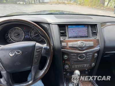 Zdjęcie 9 z 10 samochodu: 2013 INFINITI QX56 BASE VIN:JN8AZ2NC5D9350142 - miniatura