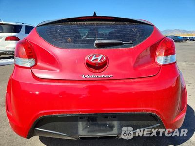 Zdjęcie 6 z 13 samochodu: 2015 HYUNDAI VELOSTER BASE VIN:KMHTC6AD6FU232379 - miniatura