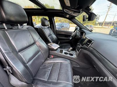 Piąte zdjęcie samochodu w środku: 2020 JEEP GRAND CHEROKEE LIMITED VIN:1C4RJEBG1LC118072 - miniatura