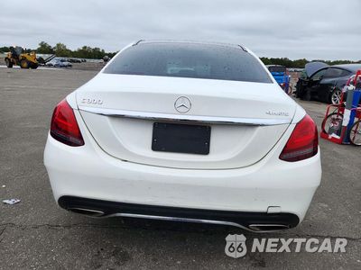 Zdjęcie 6 z 12 samochodu: 2019 MERCEDES-BENZ C 300 4MATIC VIN:55SWF8EB7KU297983 - miniatura