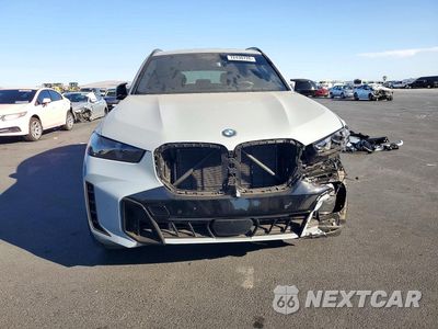 Piąte zdjęcie samochodu w środku: 2026 BMW X5 M60I VIN:5UX33EU07T9300239 - miniatura