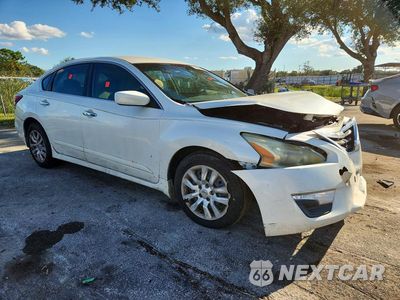 Czwarte zdjęcie samochodu z boku: 2014 NISSAN ALTIMA 2.5 S VIN:1N4AL3AP8EC181661 - miniatura