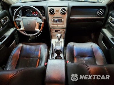 Zdjęcie 8 z 12 samochodu: 2008 LINCOLN MKZ VIN:3LNHM28T28R655558 - miniatura