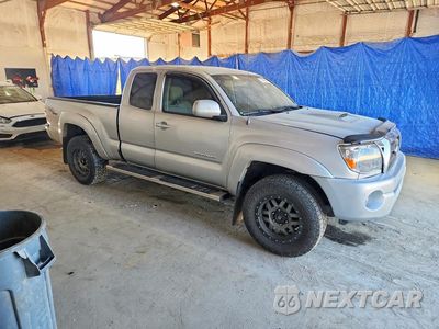 Czwarte zdjęcie samochodu z boku: 2008 TOYOTA TACOMA V6 VIN:5TEUU42N98Z555319 - miniatura