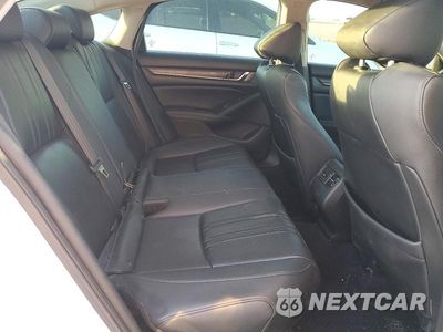 Zdjęcie 10 z 12 samochodu: 2019 HONDA ACCORD TOURING HYBRID VIN:1HGCV3F96KA015266 - miniatura