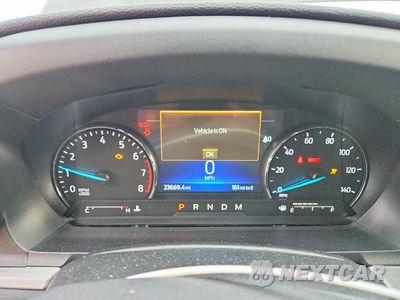 Zdjęcie 9 z 13 samochodu: 2020 FORD EXPLORER XLT VIN:1FMSK8DH6LGB72381 - miniatura