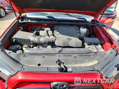 Zdjęcie 12 z 13 samochodu: 2017 TOYOTA 4RUNNER LIMITED VIN:JTEBU5JR8H5411695 - miniatura