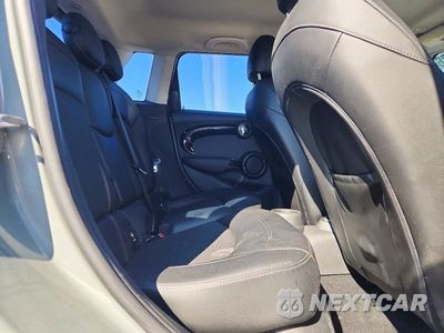 Zdjęcie 10 z 12 samochodu: 2017 MINI COOPER S VIN:WMWXU3C3XH2B64219 - miniatura