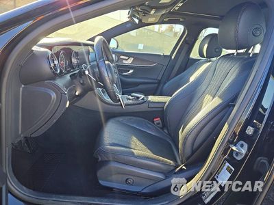 Zdjęcie 7 z 12 samochodu: 2019 MERCEDES-BENZ E 300 VIN:WDDZF4JBXKA628244 - miniatura