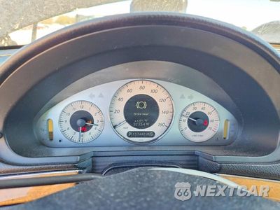 Zdjęcie 9 z 12 samochodu: 2008 MERCEDES-BENZ E 350 4MATIC VIN:WDBUF87X28B227111 - miniatura