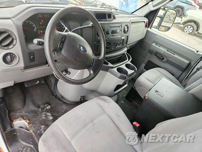 Zdjęcie 8 z 12 samochodu: 2013 FORD ECONOLINE E250 VAN VIN:1FTNE2EL3DDA16844 - miniatura