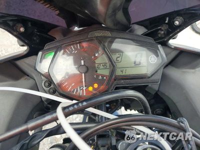 Zdjęcie 7 z 9 samochodu: 2015 YAMAHA YZFR3 VIN:MH3RH06Y1FK002089 - miniatura