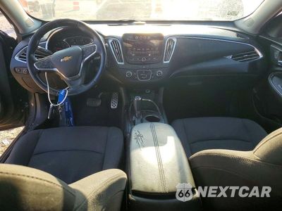 Zdjęcie 8 z 12 samochodu: 2017 CHEVROLET MALIBU LT VIN:1G1ZE5ST4HF220952 - miniatura