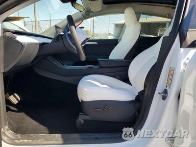 Zdjęcie 7 z 12 samochodu: 2024 TESLA MODEL Y VIN:7SAYGDEE2RF062091 - miniatura