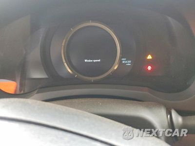 Zdjęcie 9 z 12 samochodu: 2016 LEXUS RC 350 VIN:JTHHE5BCXG5014363 - miniatura
