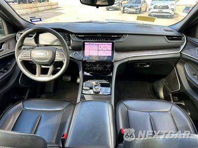 Zdjęcie 9 z 10 samochodu: 2024 JEEP GRAND CHEROKEE LIMITED 4XE VIN:1C4RJYB66R8516818 - miniatura